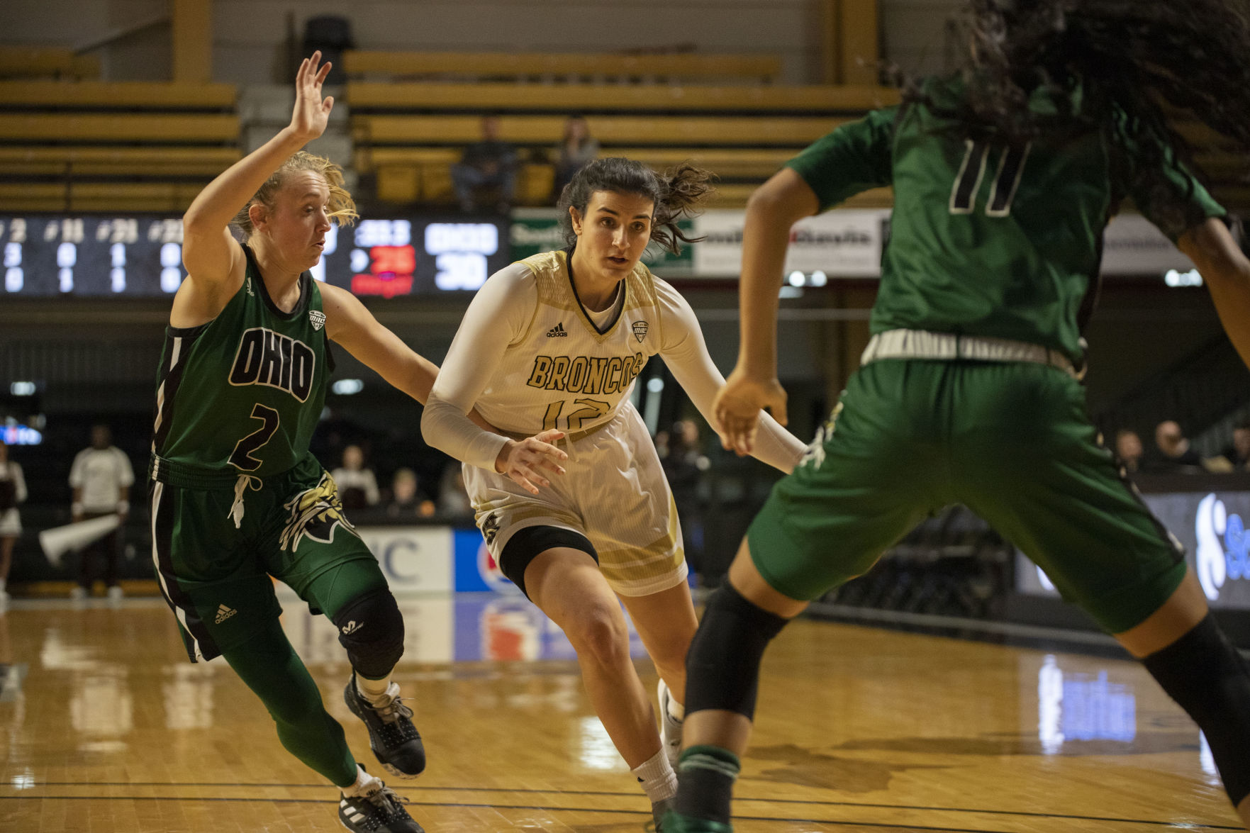 Junior forward Reilly Jacobson moves past